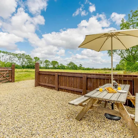 1 Bed In Stapleton 88970 度假居 Newton Morrell