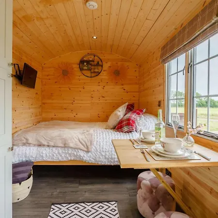1 Bed In Darlington Oc-88970 Holiday home *